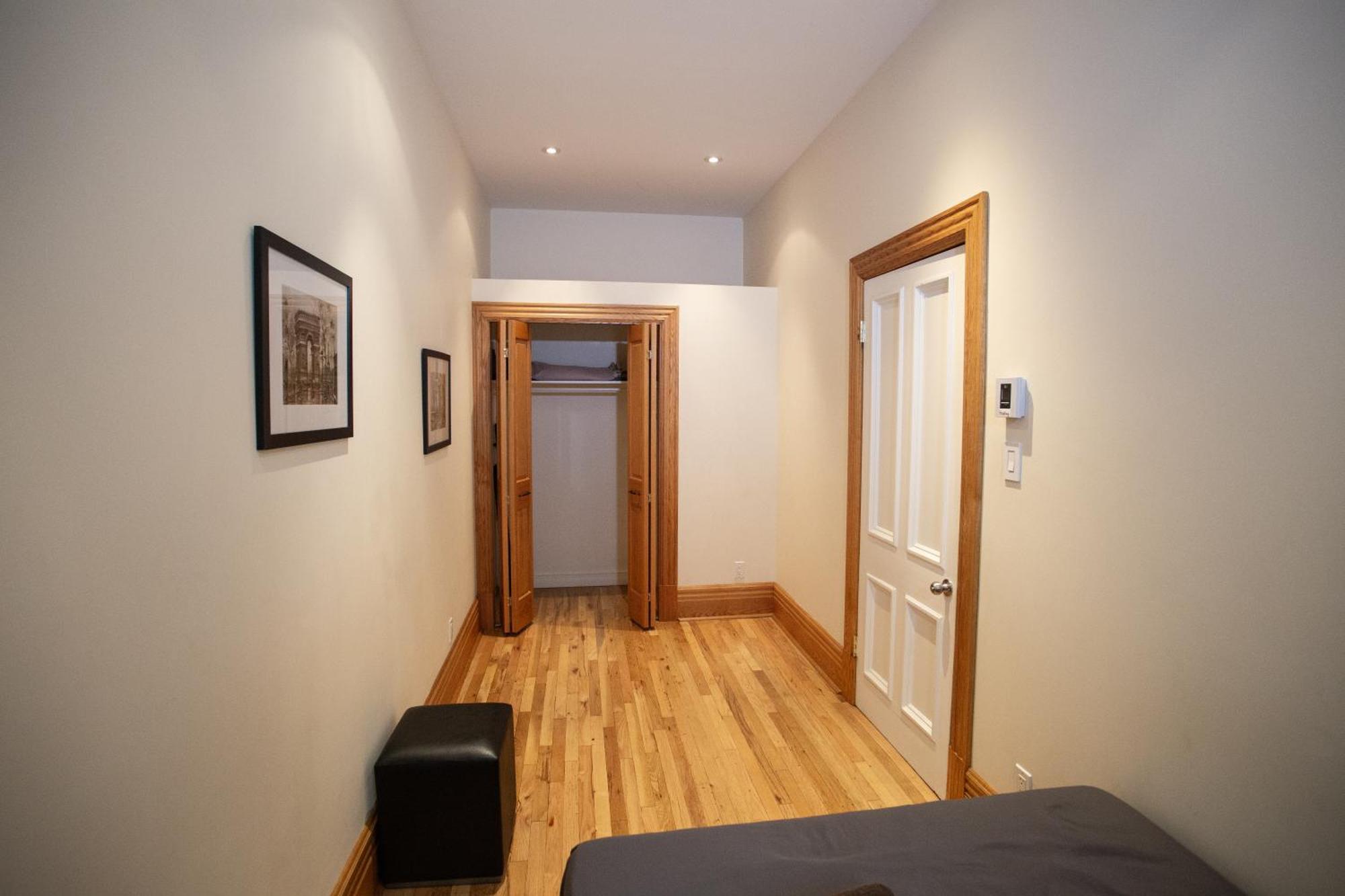 Spacious Downtown Montreal Apartment, 4Br-2Ba,Free Wifi Екстер'єр фото