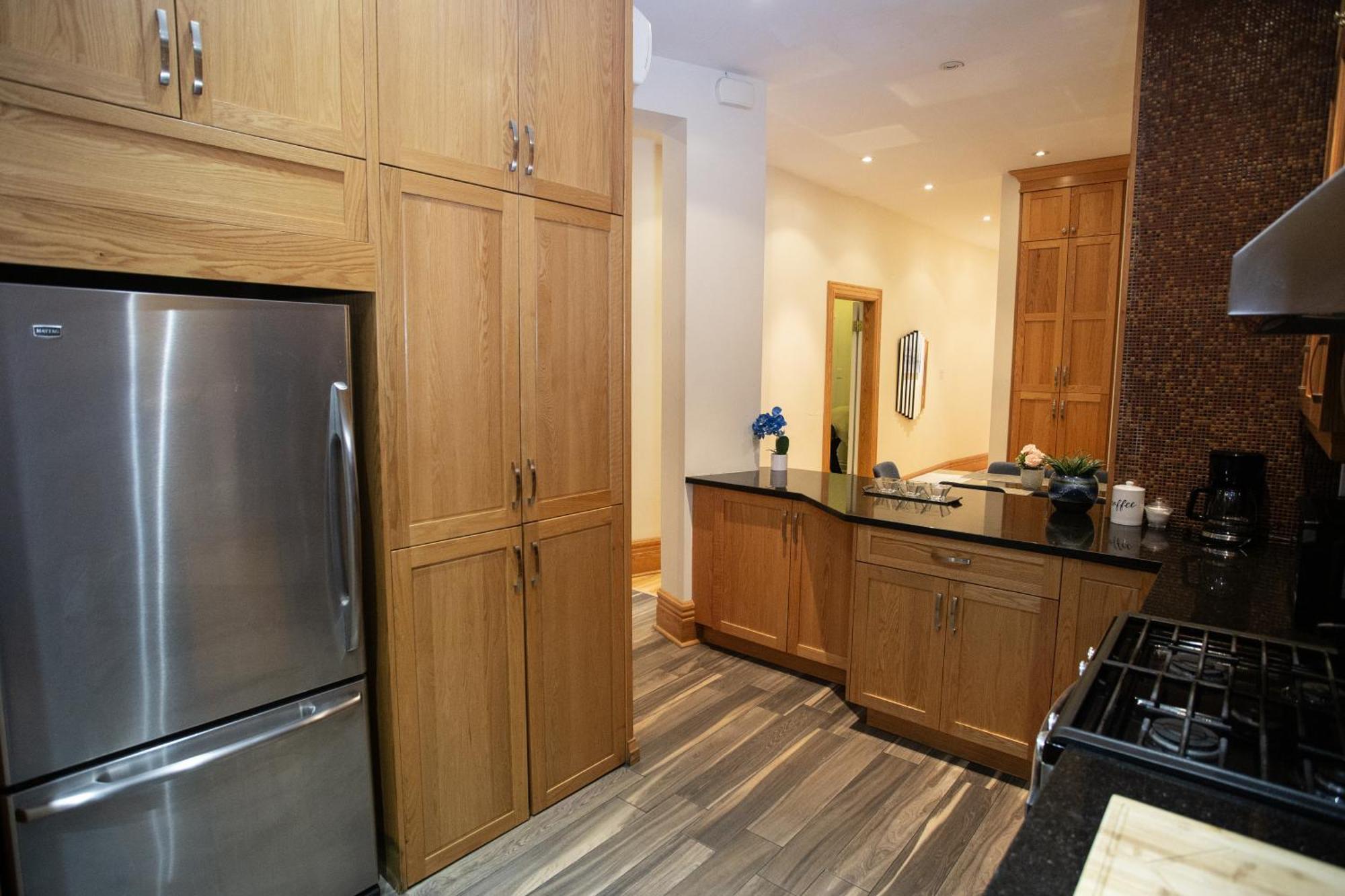 Spacious Downtown Montreal Apartment, 4Br-2Ba,Free Wifi Екстер'єр фото